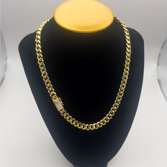 18k gold filled Miami Cuban link chain - Picture 1 of 7